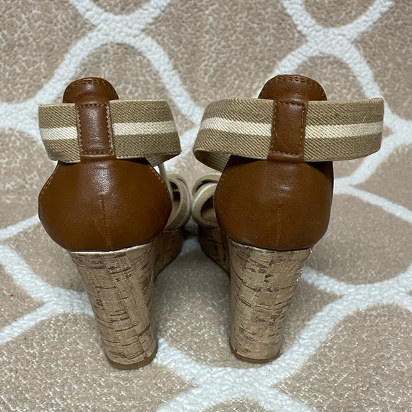 Tan Strap Wedges - Picture 6 of 15